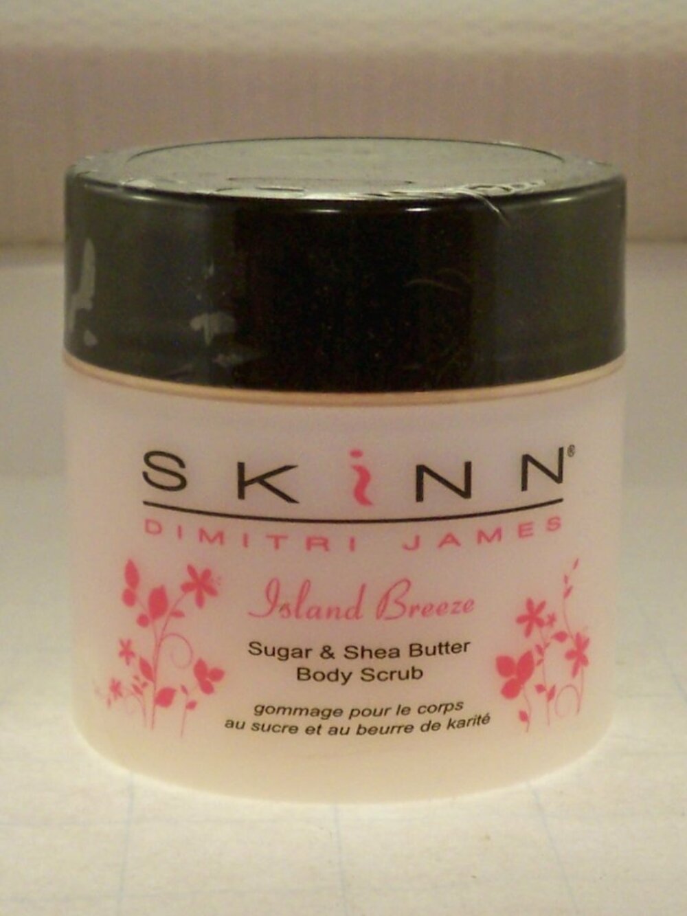 *SKINN Sugar & Shea Butter Body Scrub